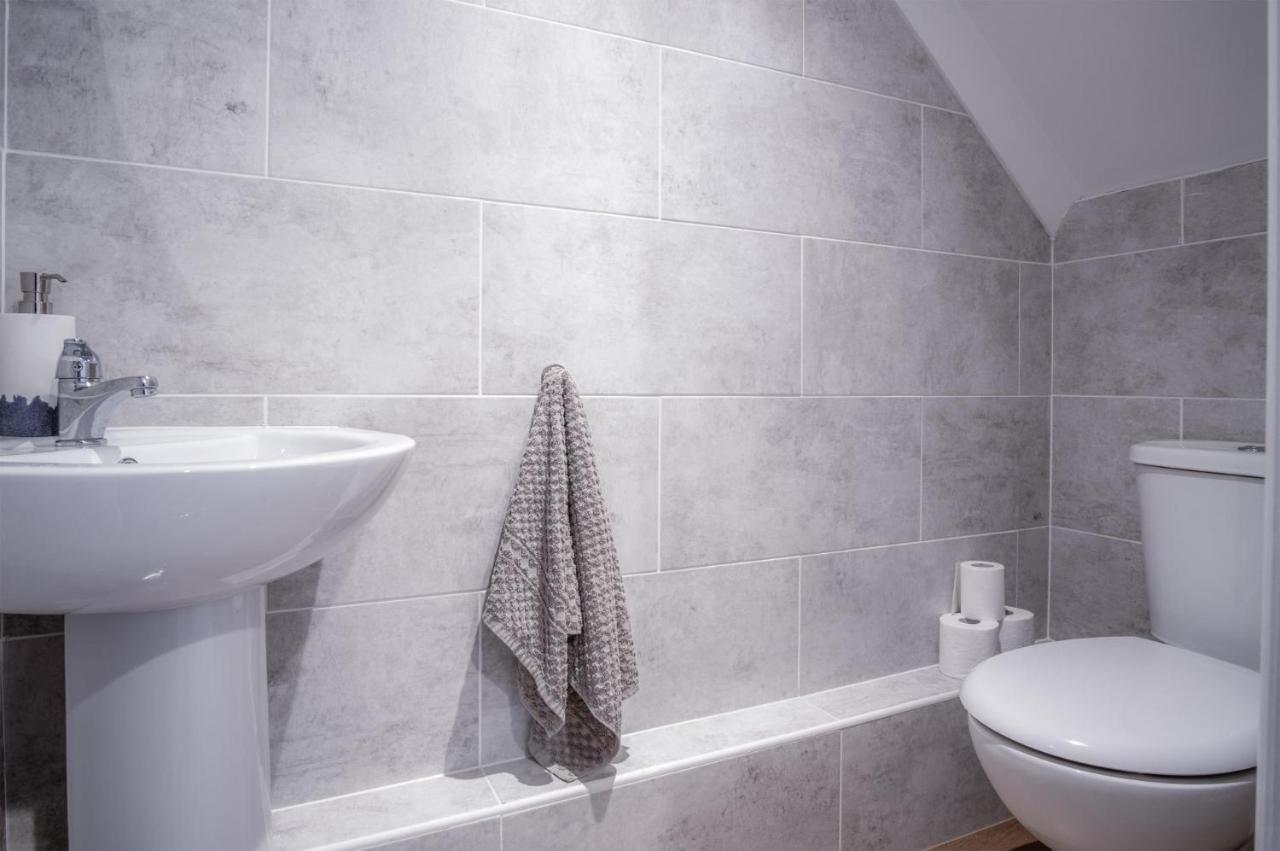 Ramsey Apartment - 2 Bedroom Apartment - Tenby Bagian luar foto