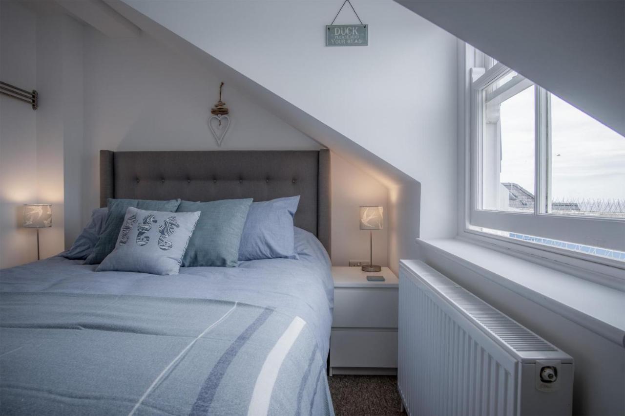 Ramsey Apartment - 2 Bedroom Apartment - Tenby Bagian luar foto