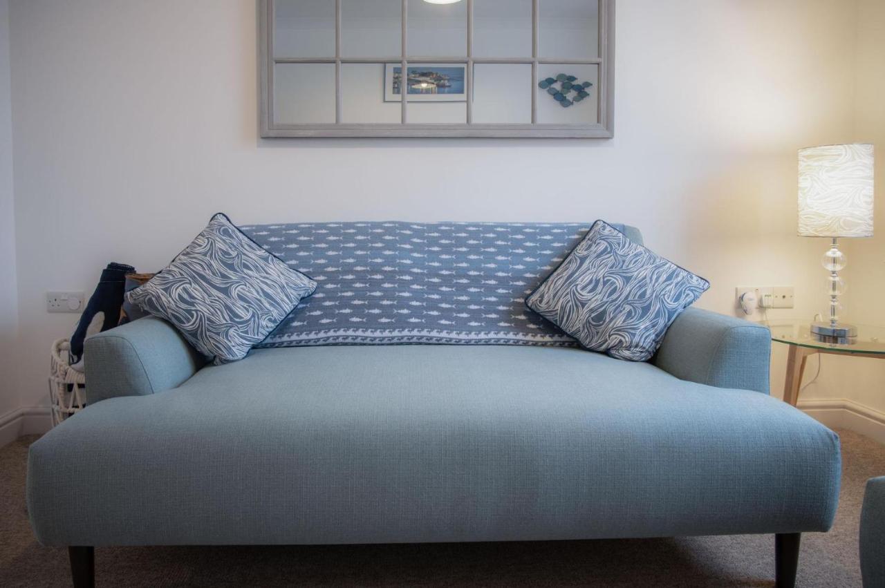 Ramsey Apartment - 2 Bedroom Apartment - Tenby Bagian luar foto